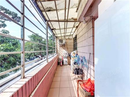 恒丰工业城-阳台