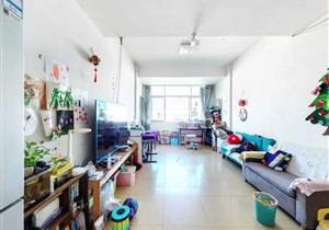 近地铁，31区住宅，93平方3房2厅，享受税费优惠，性价比高