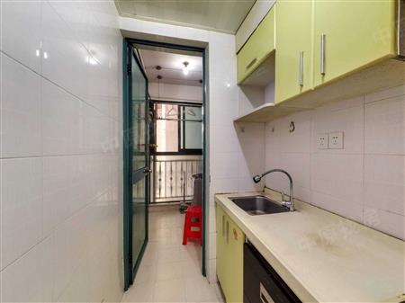 英伦名苑(三期)-厨房