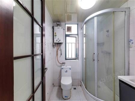 英伦名苑(三期)-卫生间