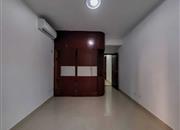 英伦名苑(三期)-主卧