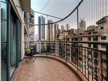 英伦名苑(三期)-阳台