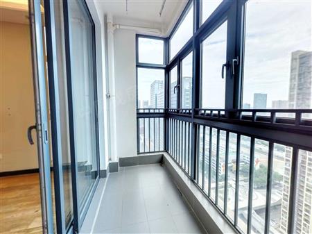 天誉国际公馆-阳台