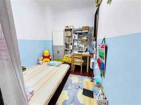 今日家园-次卧