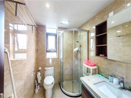 鸿威海怡湾畔花园-卫生间