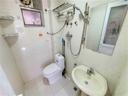 水贝供电局大院-卫生间