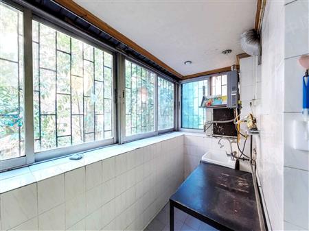 水贝供电局大院-阳台