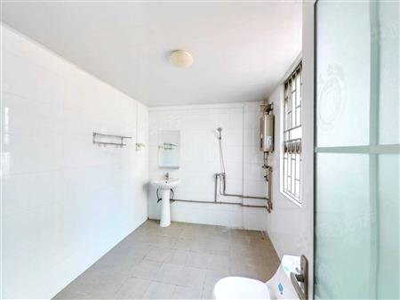 松泉山庄-卫生间