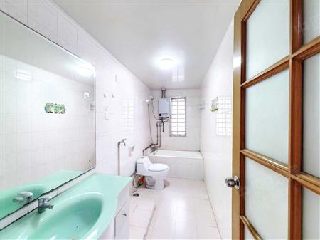 招商名仕花园-卫生间