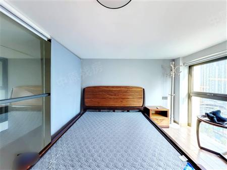 龙光玖云著大楼-主卧