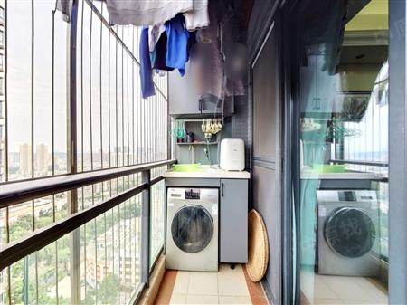 悦澜山花园-阳台