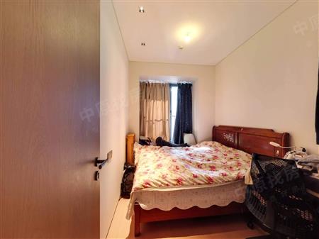 华润城润玺一期花园-次卧