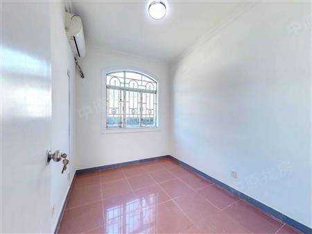 鹏兴花园（一期）-次卧