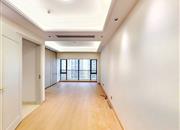 信义嘉御山-主卧