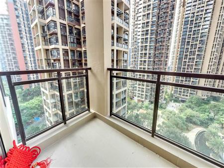 信义嘉御山-阳台