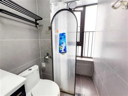 深铁阅山境花园-卫生间
