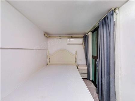 龙光玖云著大楼-次卧