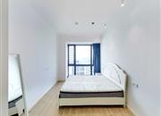 半岛城邦花园一期-主卧