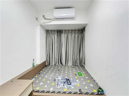 观山嘉苑-次卧