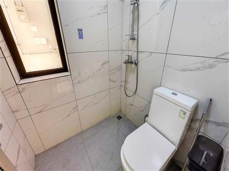 福城新纪元-卫生间