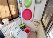 新安中学住宅楼-卫生间