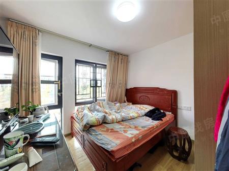 远洋新天地家园-次卧