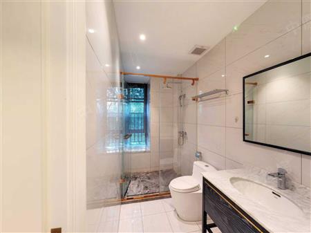 香山美墅花园-卫生间