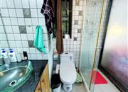 百仕达花园二期-卫生间