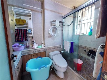 百仕达花园二期-卫生间