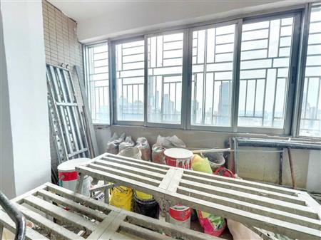 航天立业华庭-阳台