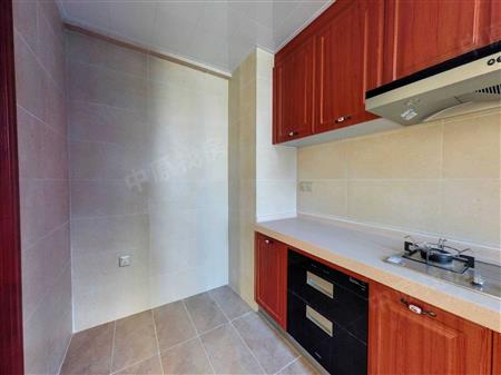 天峦湖花园-厨房