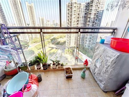 东方明珠城-阳台