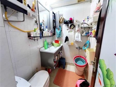 文汇花园-卫生间