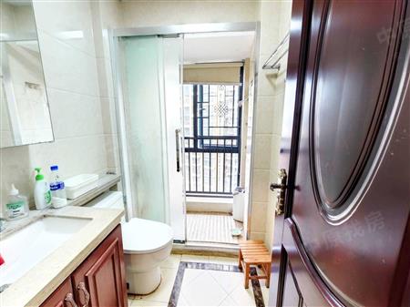 信义金御半山（三期信义荔景御园）-卫生间