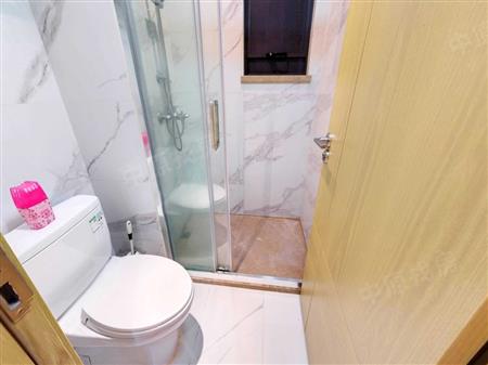 招商中环-卫生间