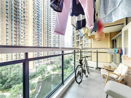 信义金御半山（三期信义荔景御园）-阳台