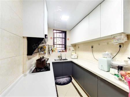 信义金御半山（三期信义荔景御园）-厨房