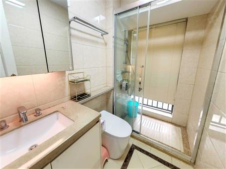 信义金御半山（三期信义荔景御园）-卫生间