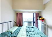 锦缘里嘉园-主卧