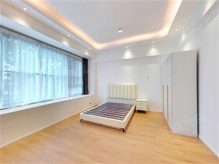 前海时代CEO公馆-次卧