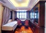 半岛城邦花园一期-次卧