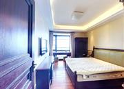 半岛城邦花园一期-次卧