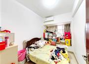 大芬艺术大厦-次卧