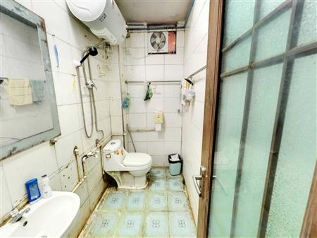 裕安花园-卫生间