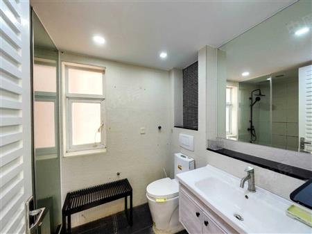 锦绣花园一期-卫生间