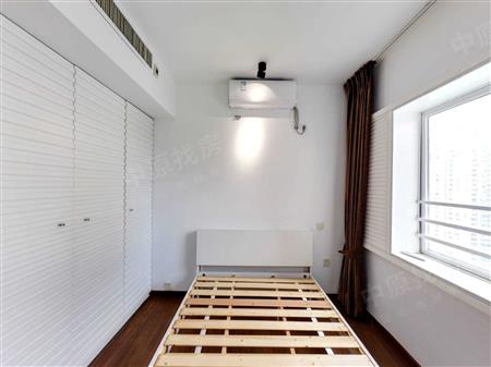 锦绣花园一期-次卧