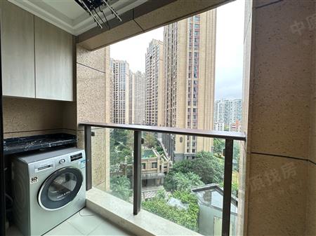 宝能公馆V-House-阳台