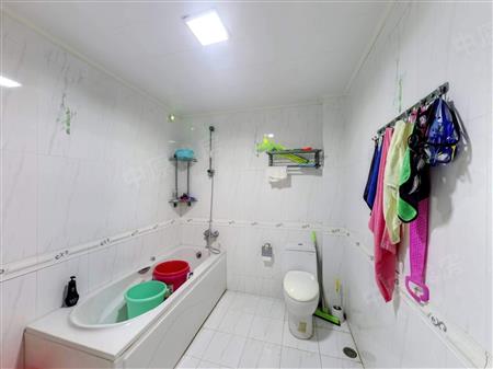 安柏丽晶园（一期）-卫生间