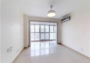 8号线地铁口旁，电梯小高层，毗邻海鲜街，精装3房