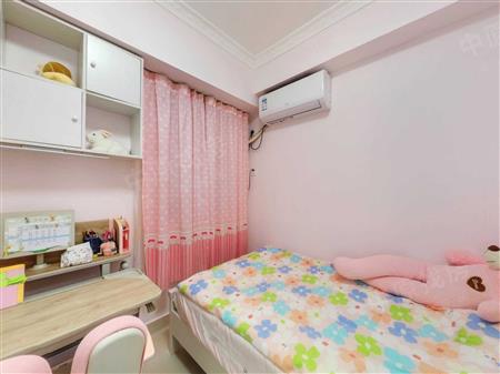 海丰苑-次卧